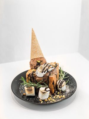 LUMI Dessert Cafe by null