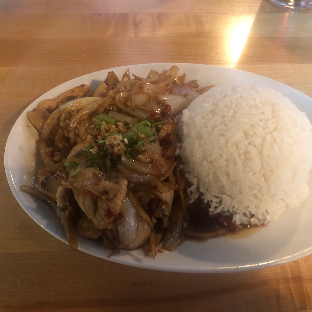 Mint Thai Kitchen - Ginger & Onion xx Spicy - Thai Near Me - Houston, Texas Mint Thai Kitchen - Ginger & Onion xx Spicy - Thai Near Me - Houston, Texas