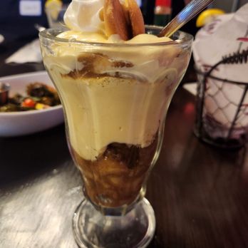 We Ko Pa Casino Resort - Banana pudding from the sports bar - Resorts Near Me - Fort McDowell, Arizona