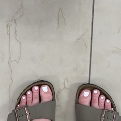 U Nails
