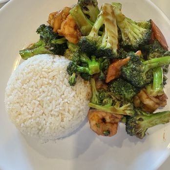 Sunrise Asian Restaurant - Shrimp with broccoli - Chinese Near Me - Wildwood, Florida Sunrise Asian Restaurant - Shrimp with broccoli - Chinese Near Me - Wildwood, Florida