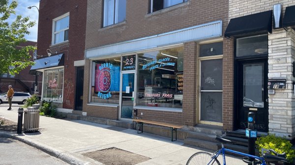 Bernie Beigne by null