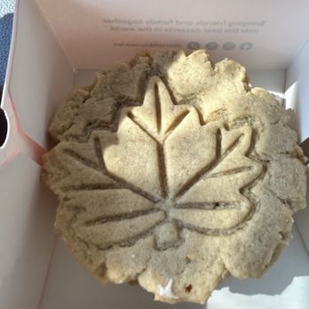 Crumbl - Dedham - Maple cream filled... cold and refrigerated cookie may cookie no crunch and rubbery texture - Bakeries Near Me - Dedham, Massachusetts
