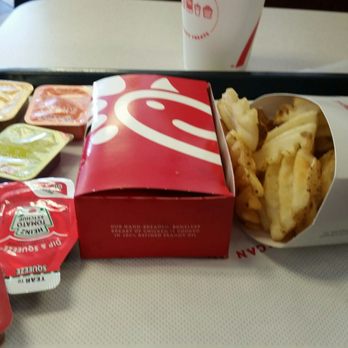 Chick-fil-A - Quick lunch on the go - Fast Food Near Me - Chandler, Arizona