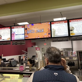 Carvel - Interior - Ice Cream & Frozen Yogurt Near Me - Port Washington, New York