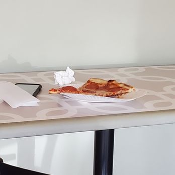 Local Slice II - Pepperoni pizza - Pizza Near Me - Austin, Texas