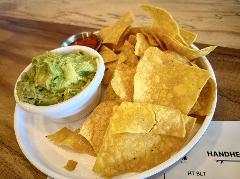 High Tides & Good Vibes