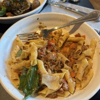 Otto's Uptown Kitchen - Impossible Bolognese - Lounges Near Me - Oakland, California Otto's Uptown Kitchen - Impossible Bolognese - Lounges Near Me - Oakland, California