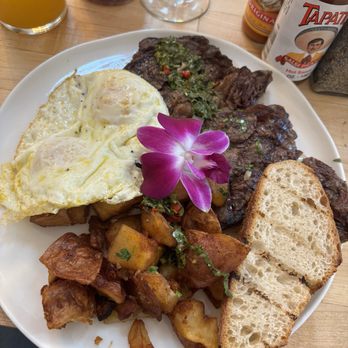 Eggy’s Neighborhood Kitchen - Breakfast & Brunch Near Me - Berkeley, California Eggy’s Neighborhood Kitchen - Breakfast & Brunch Near Me - Berkeley, California
