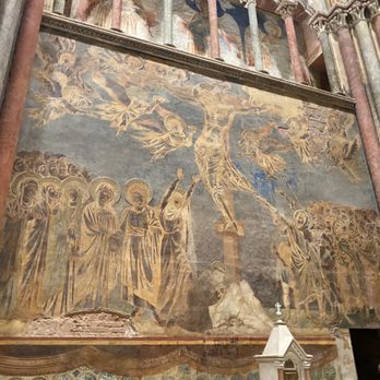 Basilica di San Francesco - Frescor of the crucifixion of Jesus Christ - Churches Near Me - Assisi, PG