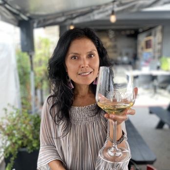McClain Cellars - White flight. - Wine Tasting Room Near Me - Laguna Beach, California