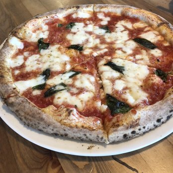Oakfire - Pizza - Pizza Near Me - Lake Geneva, Wisconsin