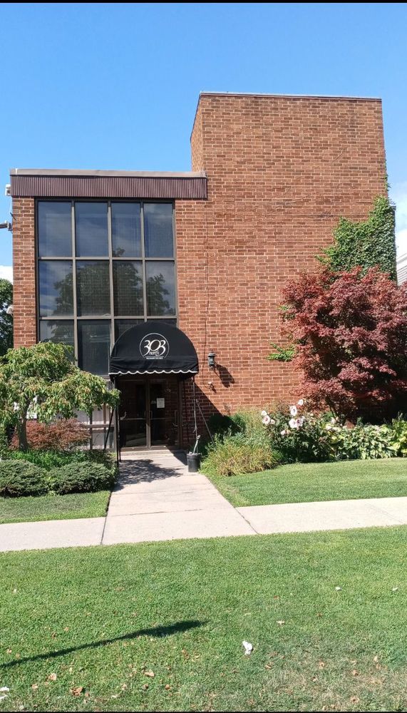 CORPORATE MANOR APARTMENTS Updated September 2024 303 North St