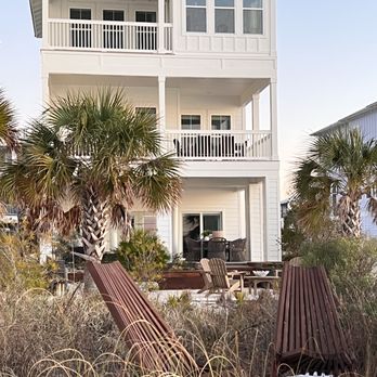 Pearl Hideaway - Vacation Rentals Near Me - Navarre, Florida Pearl Hideaway - Vacation Rentals Near Me - Navarre, Florida