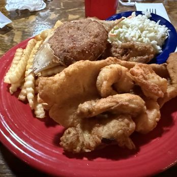 Boon Docks Restaurant - "Boat Trash" Fried oysters, crab, shrimp, and grouper with fries and coleslaw - Seafood Near Me - Panama City Beach, Florida Boon Docks Restaurant - "Boat Trash" Fried oysters, crab, shrimp, and grouper with fries and coleslaw - Seafood Near Me - Panama City Beach, Florida