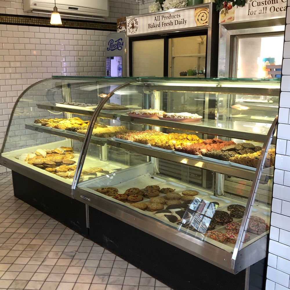Milleridge Bakery - Glass display - Bakeries Near Me - Jericho, New York Milleridge Bakery - Glass display - Bakeries Near Me - Jericho, New York