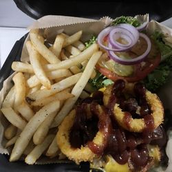 When Pigues Fly - American BBQ Burger w/ fries