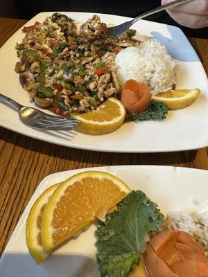 Sweet Basil Thai & Sushi by null