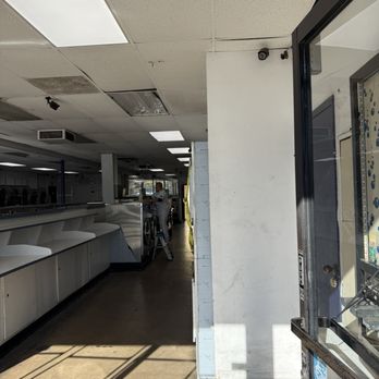 Coin Laundry - Location - Laundromat Near Me - Garden Grove, California Coin Laundry - Location - Laundromat Near Me - Garden Grove, California