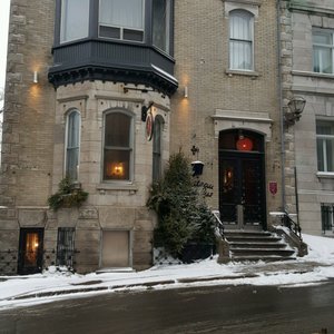 Chateau Fleur De Lys 38 Photos 11 Reviews Hotels 15 Avenue St Genevieve Quebec Qc Phone Number