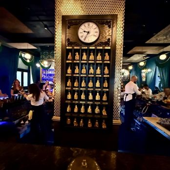 Bellhop - Cocktail Bars Near Me - Orlando, Florida