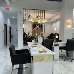 Nail Kitchen