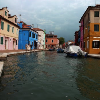 Isola di Burano - Landmarks & Historical Buildings Near Me - Venezia, VE Isola di Burano - Landmarks & Historical Buildings Near Me - Venezia, VE
