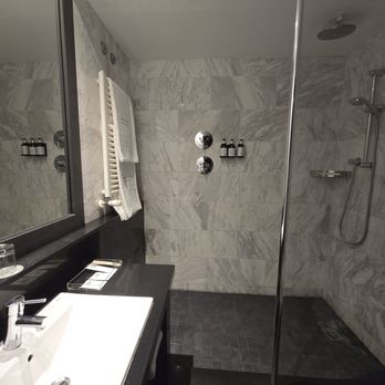 Hotel Catalonia Port - Shower - Hotels Near Me - Barcelona, B