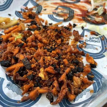 Papa Surf Burger Bar - The pile of crumbs and burned bits of stuff under a few sweet potato fries. - Burgers Near Me - Santa Rosa Beach, Florida Papa Surf Burger Bar - The pile of crumbs and burned bits of stuff under a few sweet potato fries. - Burgers Near Me - Santa Rosa Beach, Florida