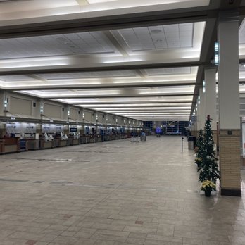 Dane County Regional Airport - Check in! - Airports Near Me - Madison, Wisconsin