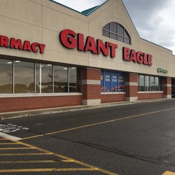 Giant Eagle - Entrance