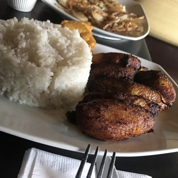 Casual Habana Cafe - Rice and plantains - Cuban Near Me - Hackensack, New Jersey