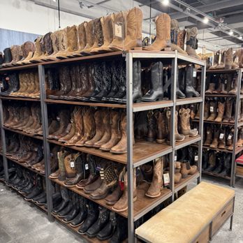 Boot Barn - Shoe Stores Near Me - Williston, Vermont