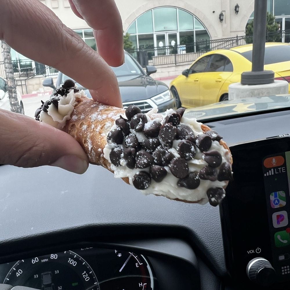 Pietro's Italian Bakery - Perfect cannoli - Bakeries Near Me - Frisco, Texas Pietro's Italian Bakery - Perfect cannoli - Bakeries Near Me - Frisco, Texas