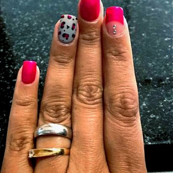 oMa Hair Design - Hair Salons Near Me - Pawtucket, Rhode Island