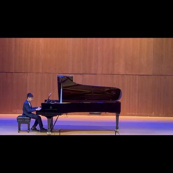 Vienna Music - Performing at Molloy University - Musical Instruments & Teachers Near Me - Bayside, New York