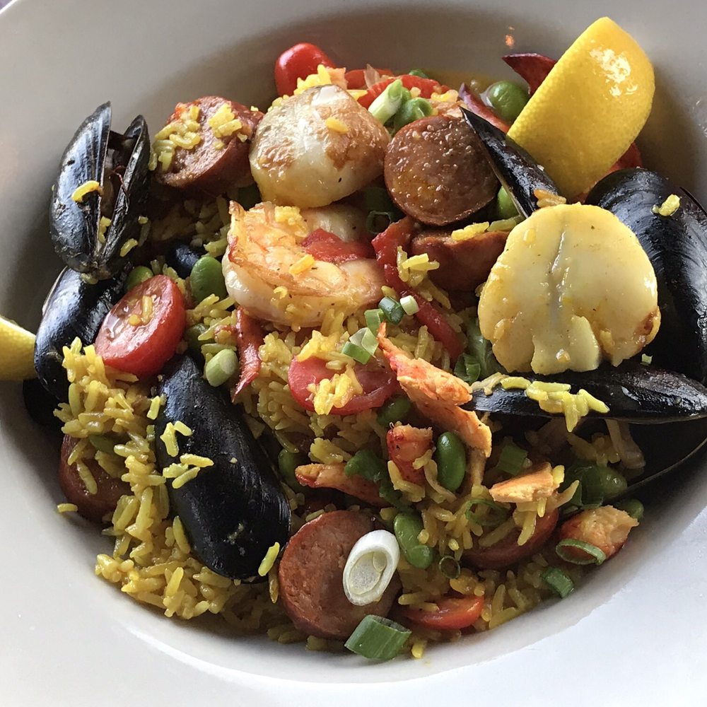 Walter's Basin - Seafood paella - American Near Me - Holderness, New Hampshire Walter's Basin - Seafood paella - American Near Me - Holderness, New Hampshire