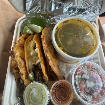 Chili on Top - Goodness - Tacos Near Me - Woodbridge, Virginia