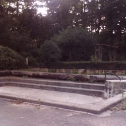 Carl von Weinberg Park