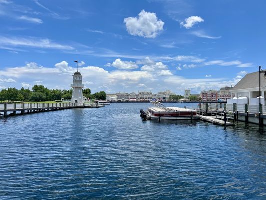 Disney's Yacht Club Resort by null