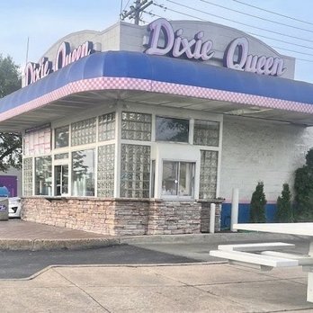 Dixie Queen - view of front of Dixie Queen (with outside seating, if you want to breathe in motor vehicle exhaust fumes) - Burgers Near Me - West Memphis, Arkansas Dixie Queen - view of front of Dixie Queen (with outside seating, if you want to breathe in motor vehicle exhaust fumes) - Burgers Near Me - West Memphis, Arkansas