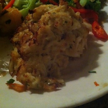 Chart House - Broiled crab cake - Seafood Near Me - Alexandria, Virginia