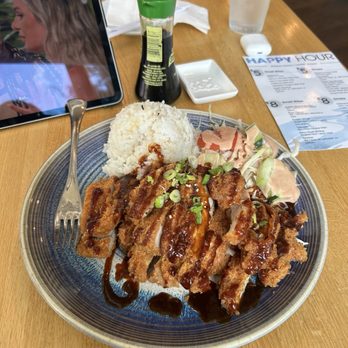 Kusshi - Sushi Bars Near Me - Bethesda, Maryland