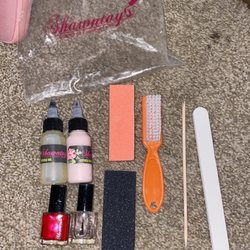 Shawntays School of Creative Nails - $400 worth of school supplies according to the school