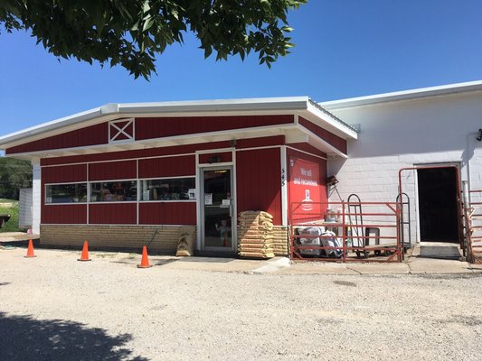 Lawrence Feed & Farm Supply