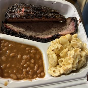 Mike Henry's Barbecue - Brisket Mac n cheese baked beans - Barbeque Near Me - Rancho Cucamonga, California Mike Henry's Barbecue - Brisket Mac n cheese baked beans - Barbeque Near Me - Rancho Cucamonga, California