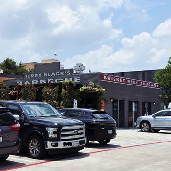 Terry Black's Barbecue - Waco - Out back, plenty of parking! - Barbeque Near Me - Waco, Texas Terry Black's Barbecue - Waco - Out back, plenty of parking! - Barbeque Near Me - Waco, Texas