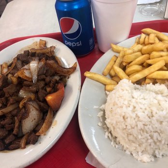 La Granja - Lpmo saltado 3. Beef Sauteed - Peruvian Near Me - Fort Pierce, Florida