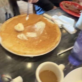 Billy Gail’s - Branson - Billy Gail pancake - American Near Me - Branson, Missouri
