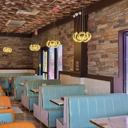 Swaad Indian Cuisine - Cute diner booths